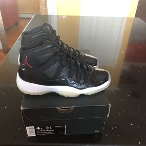 Air Jordan 11 retro BG